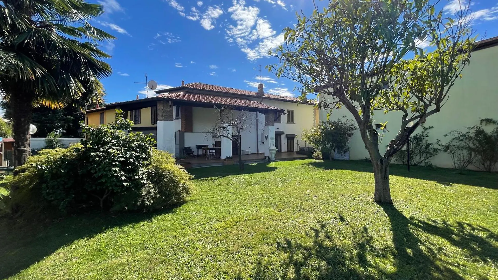 J House Lägenhet Appiano Gentile
